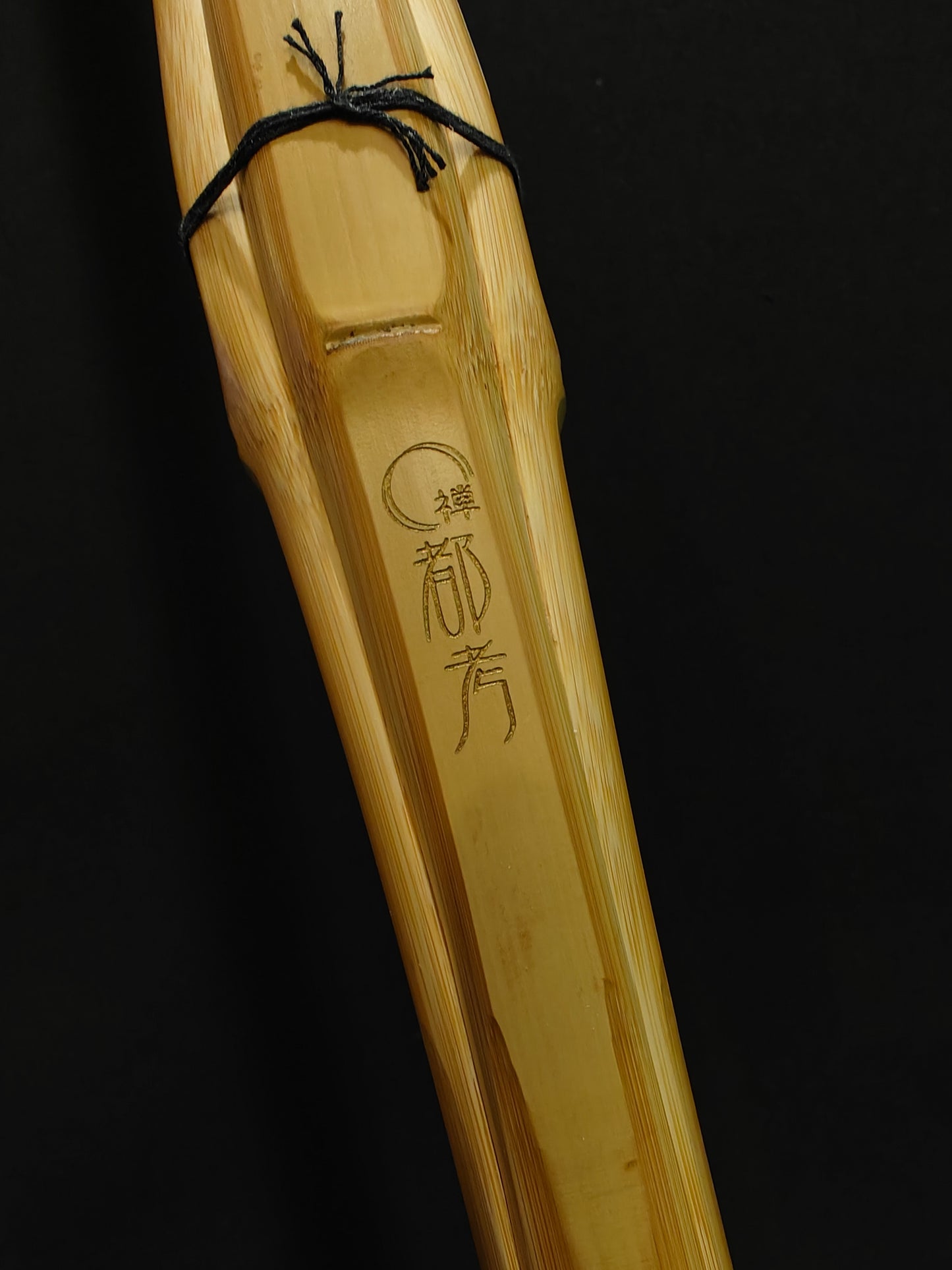 TSUYOSHI MADAKE - Canada Kendo Player Model Dobari Fat & Short Grip Shinai